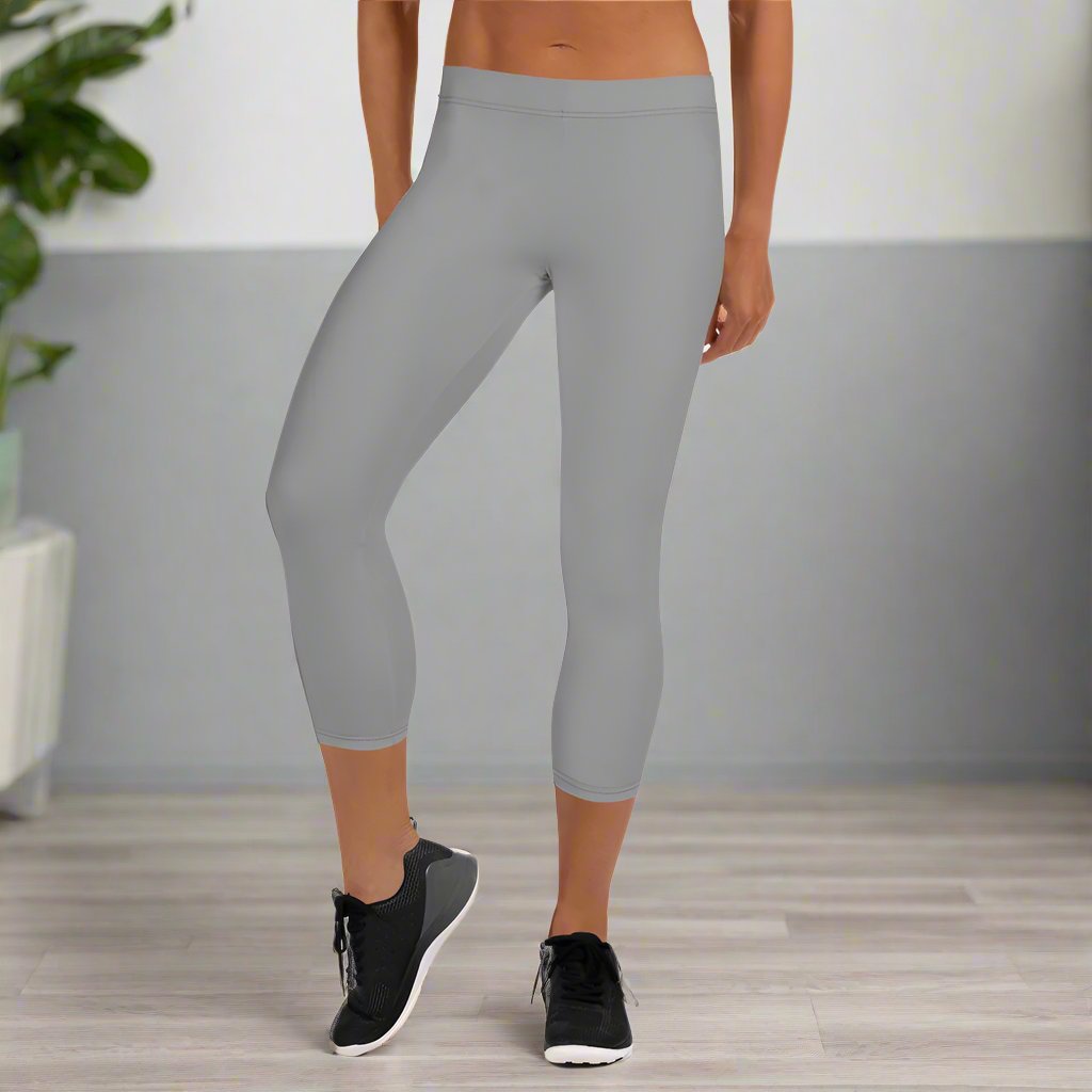 all-over-print-capri-leggings-grey-right-67647a043976c