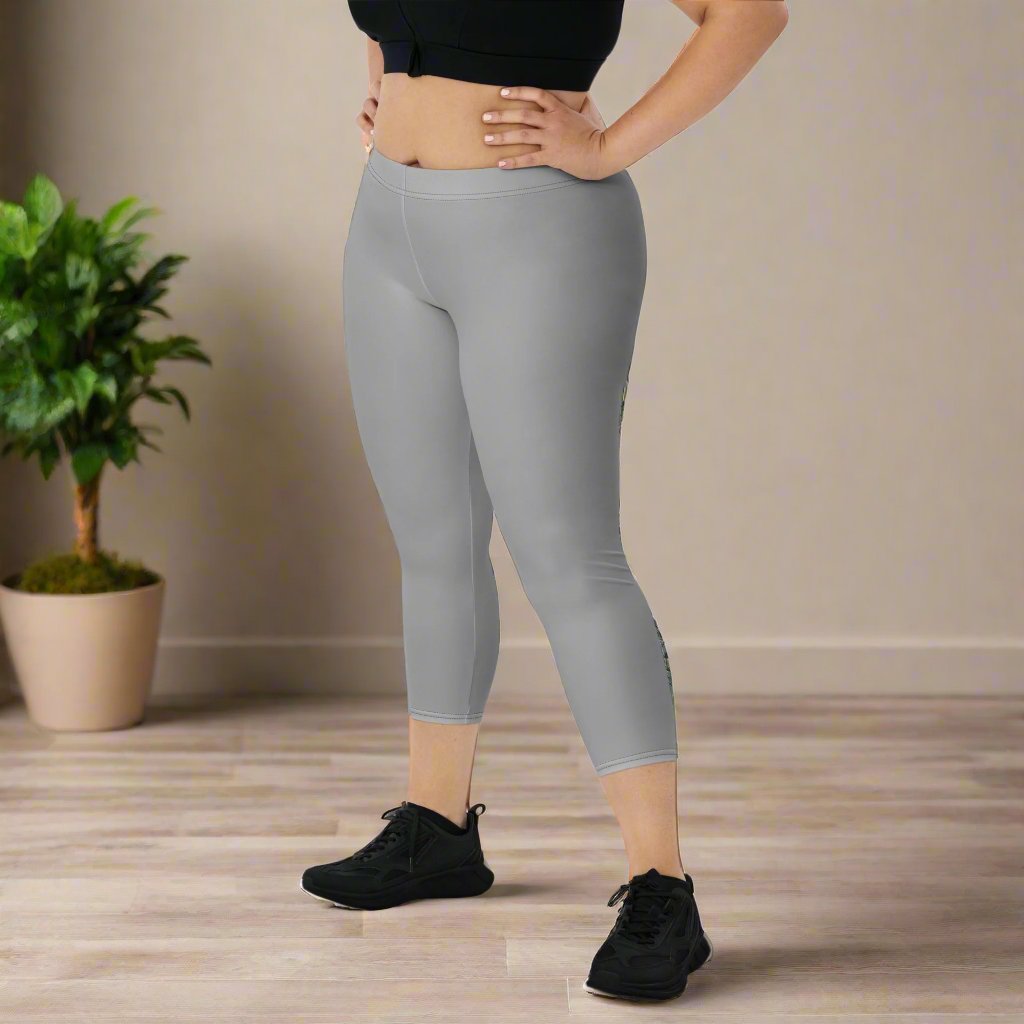 all-over-print-capri-leggings-grey-front-67647a043959f