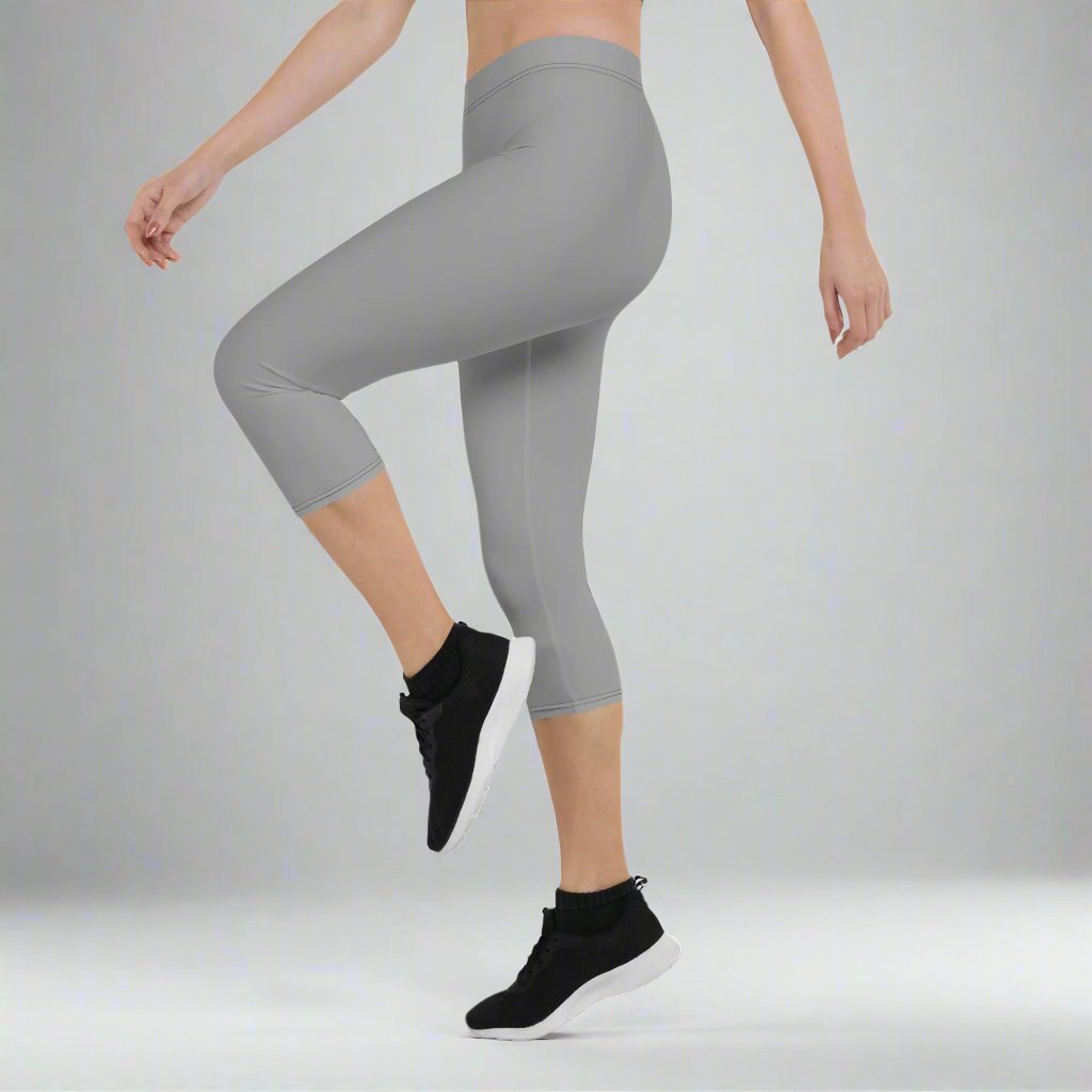 all-over-print-capri-leggings-grey-left-67647a04394a5
