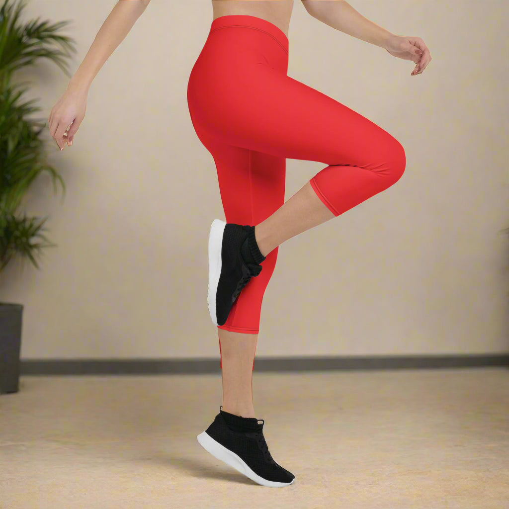 all-over-print-capri-leggings-red-right-6765ea634abdc