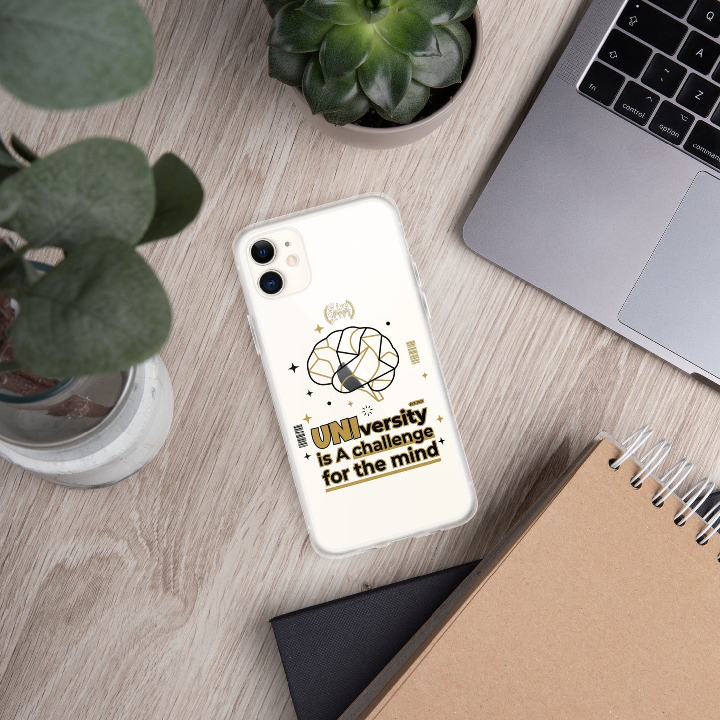 clear-case-for-iphone-iphone-11-lifestyle