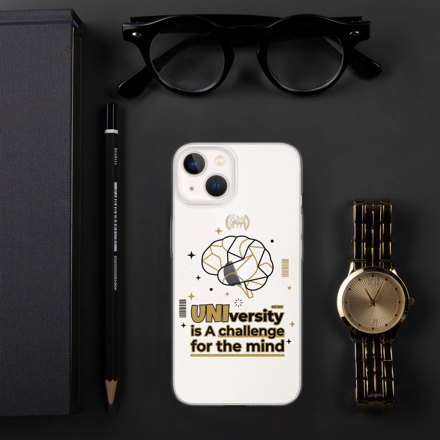 clear-case-for-iphone-iphone-13-lifestyle