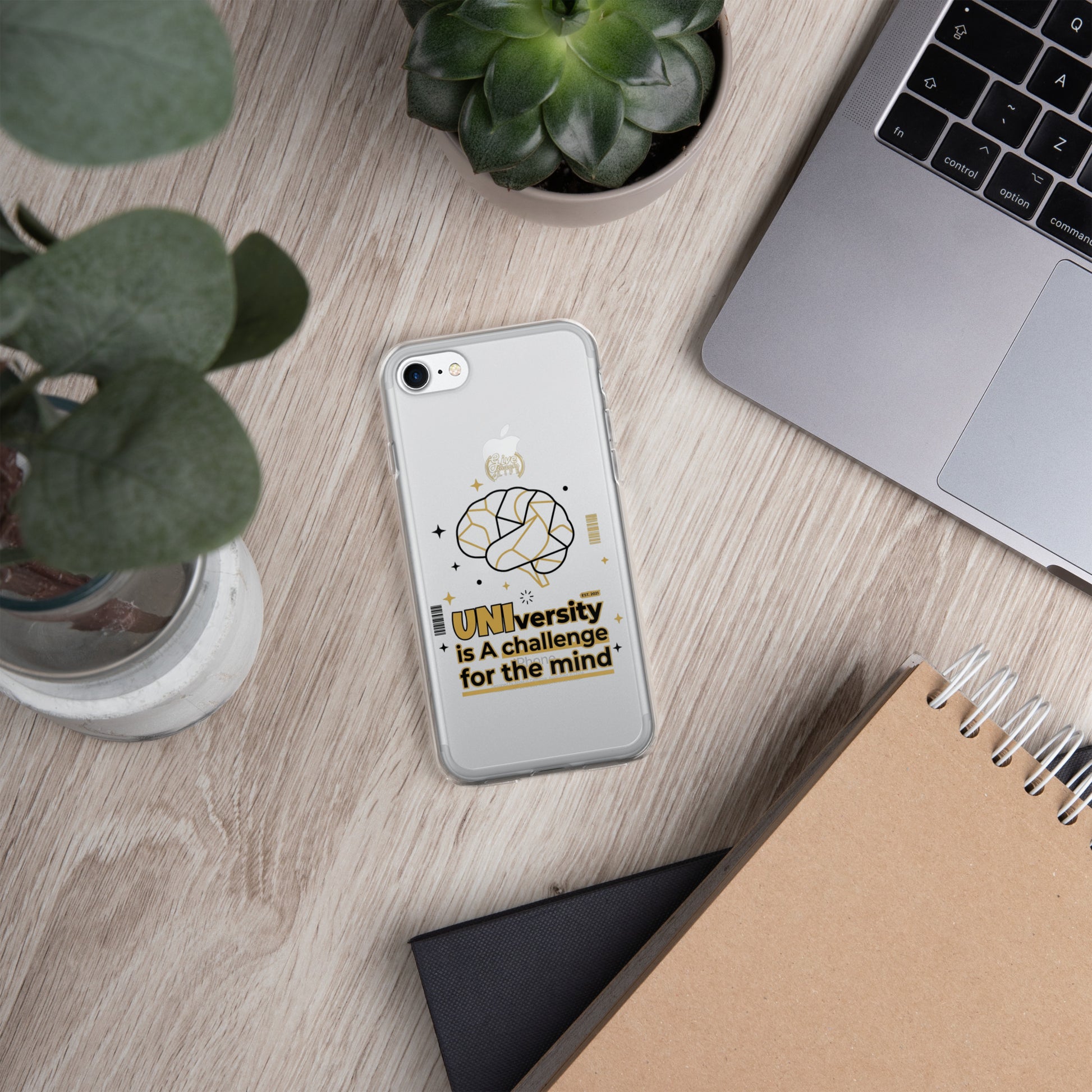 clear-case-for-iphone-iphone-7-8-lifestyle