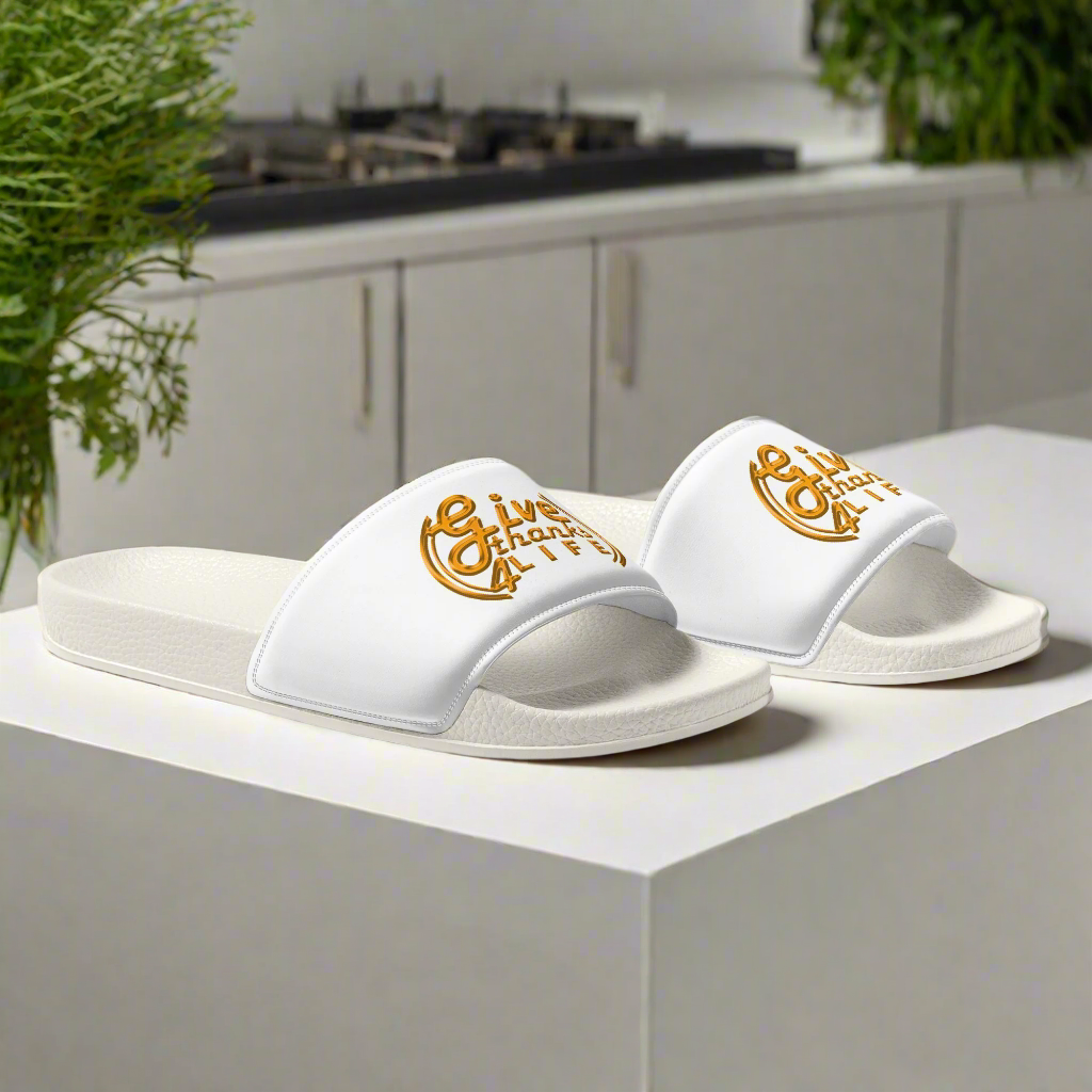 womens-slides-white-right-front-67361ea98112b