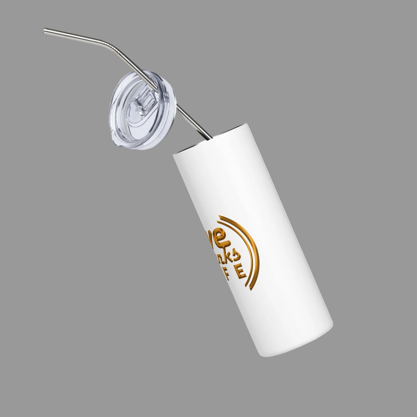 White tumbler with gold logo and straw on a white background