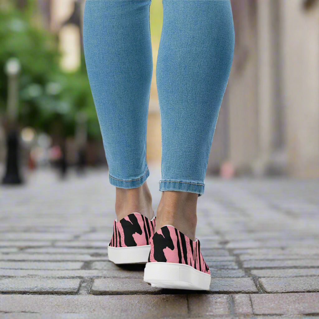 womens-slip-on-canvas-shoes-tiger pink-back-6793f46628865